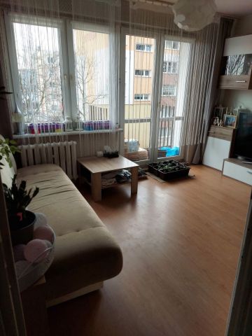 Mieszkanie 2-pokojowe Gdynia Obłuże, ul. adm. J. Unruga. Zdjęcie 1