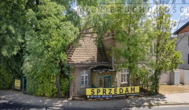 dom wolnostojący, 6 pokoi Skulsk, ul. Kościelna