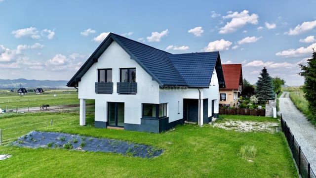 dom wolnostojący, 4 pokoje Gronków. Zdjęcie 2