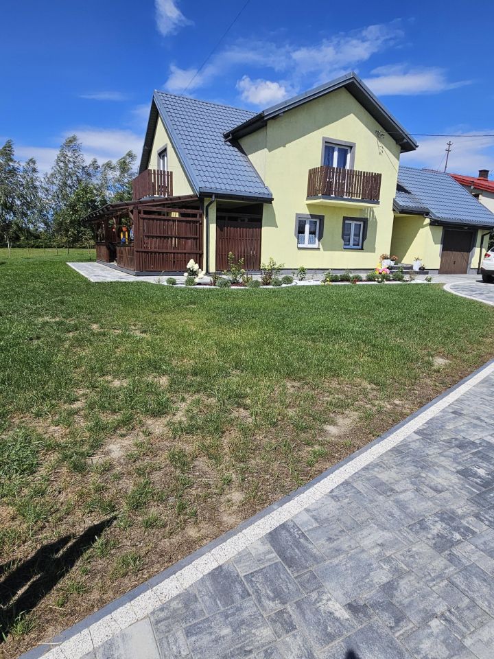 dom wolnostojący, 5 pokoi Biardy