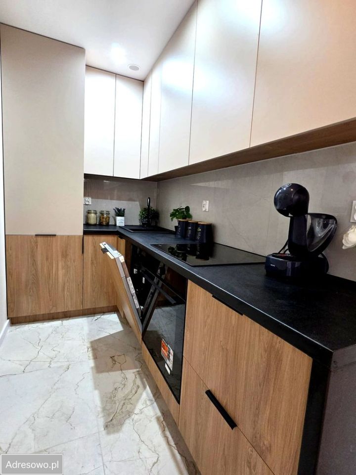 Mieszkanie 3-pokojowe Katowice Śródmieście, al. Wojciecha Korfantego. Zdjęcie 15