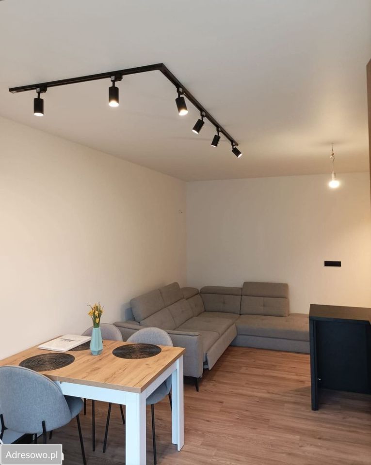 Mieszkanie 3-pokojowe Wrocław Klecina, ul. Dożynkowa. Zdjęcie 5