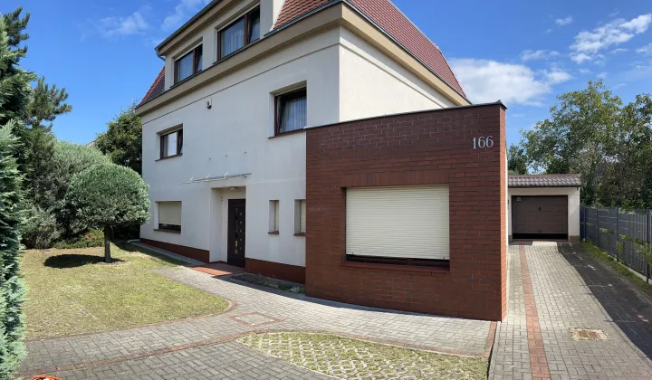 dom wolnostojący, 8 pokoi Poznań Jeżyce, ul. Strzeszyńska