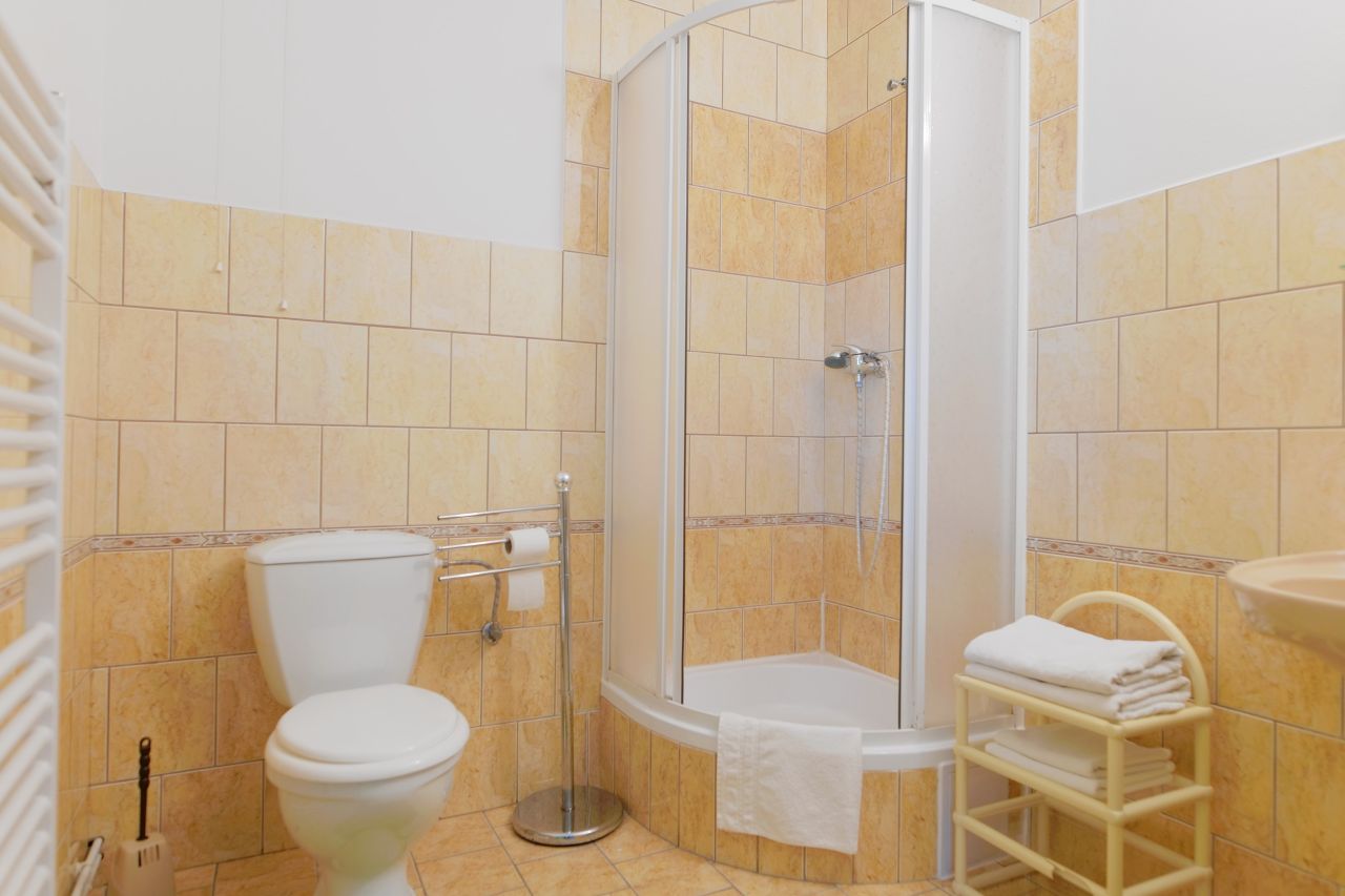 Hotel/pensjonat Mieroszów, ul. Kwiatowa. Zdjęcie 8