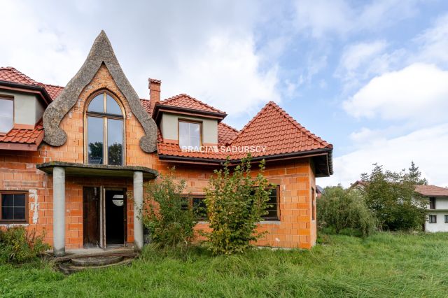 dom wolnostojący, 7 pokoi Śledziejowice. Zdjęcie 6