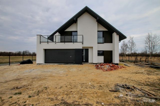 dom wolnostojący, 5 pokoi Rudna Mała. Zdjęcie 34