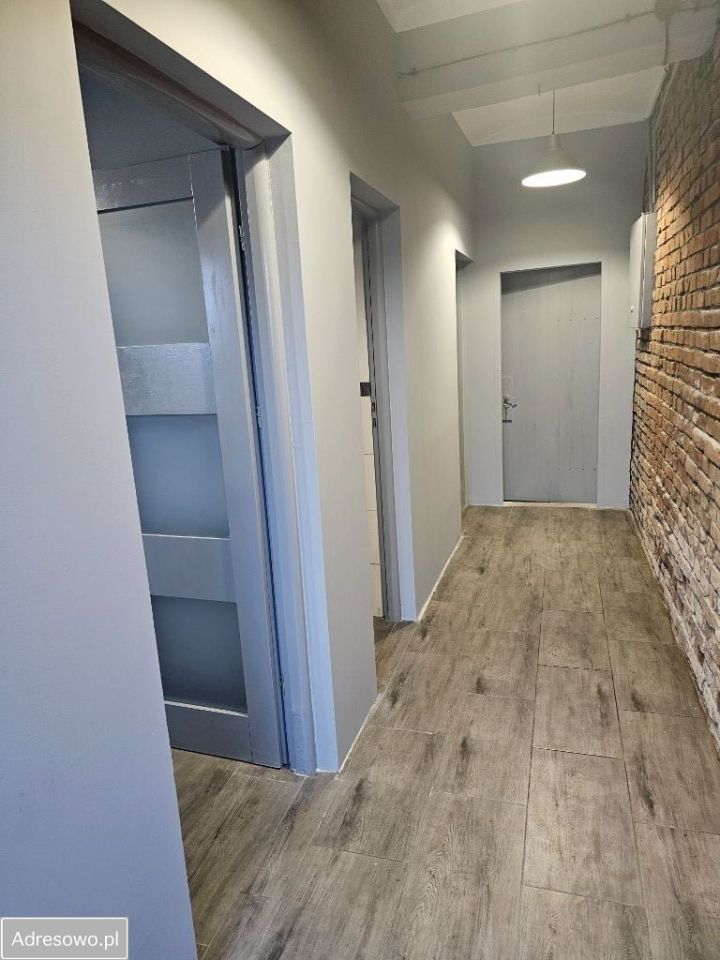 Hala/magazyn Grzybno. Zdjęcie 11