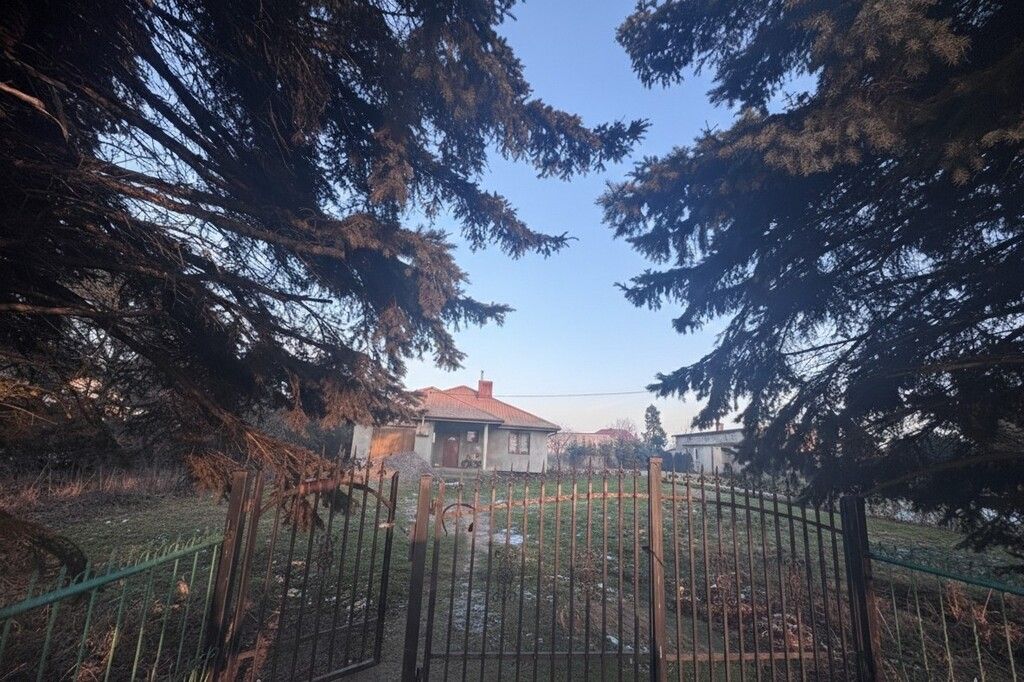 dom wolnostojący, 4 pokoje Strzegocin. Zdjęcie 1