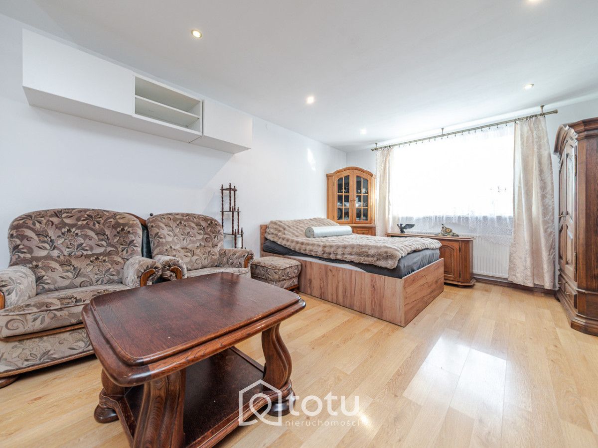 dom wolnostojący, 5 pokoi Sulejówek. Zdjęcie 9