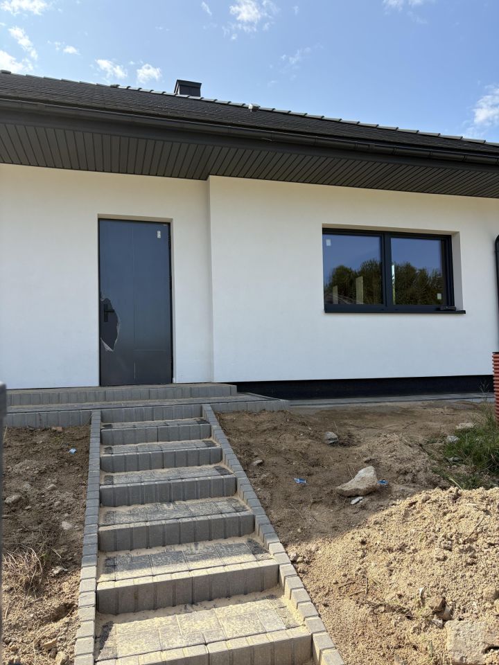 dom wolnostojący, 3 pokoje Jurowce, ul. Polna. Zdjęcie 3