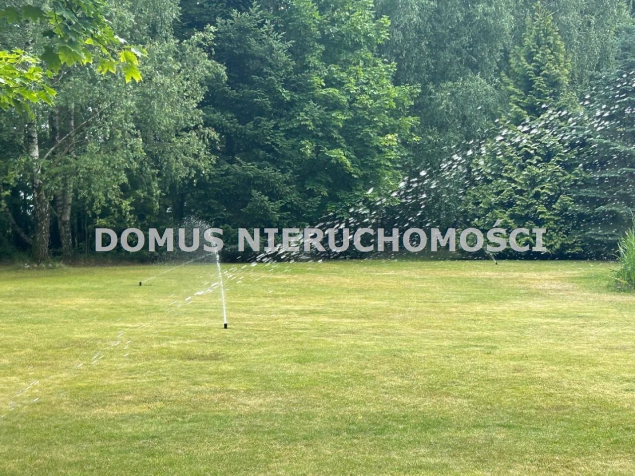 dom wolnostojący, 10 pokoi Ewcin. Zdjęcie 8