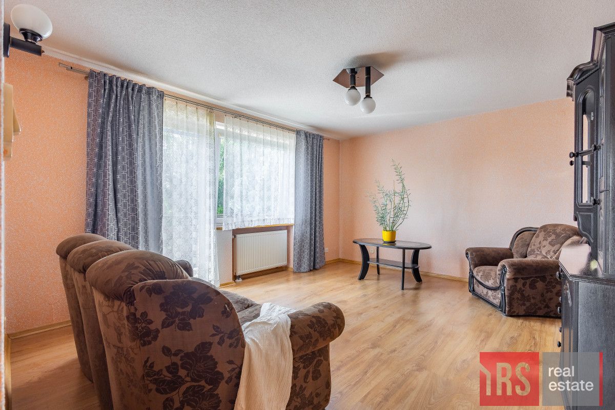 dom wolnostojący, 4 pokoje Laski. Zdjęcie 10