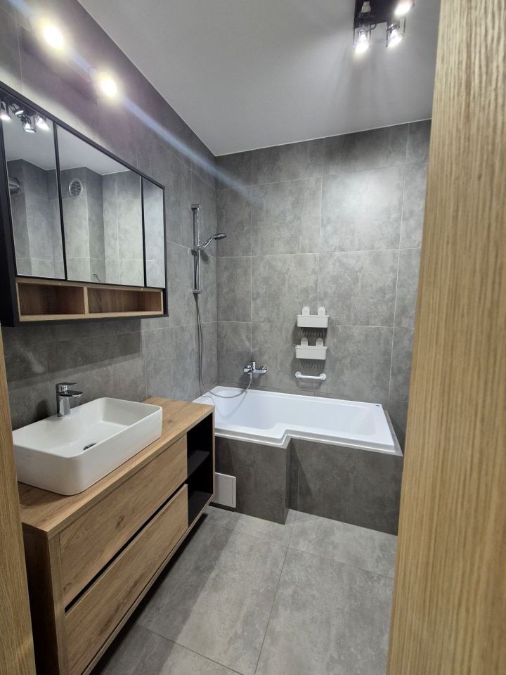 Mieszkanie 3-pokojowe Koninko, ul. Sikorcza. Zdjęcie 16