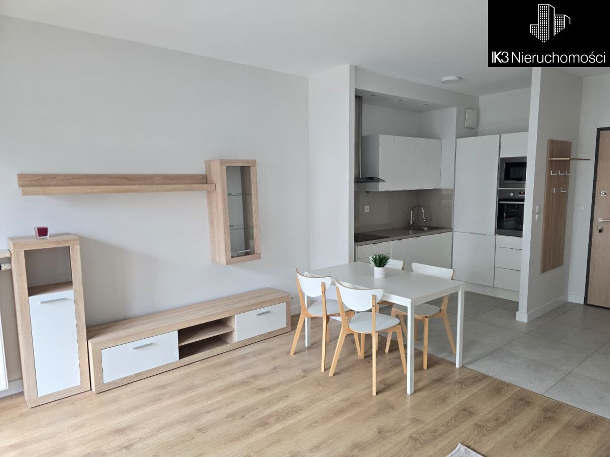 Mieszkanie 1-pokojowe Warszawa Wilanów, ul. Sarmacka. Zdjęcie 1