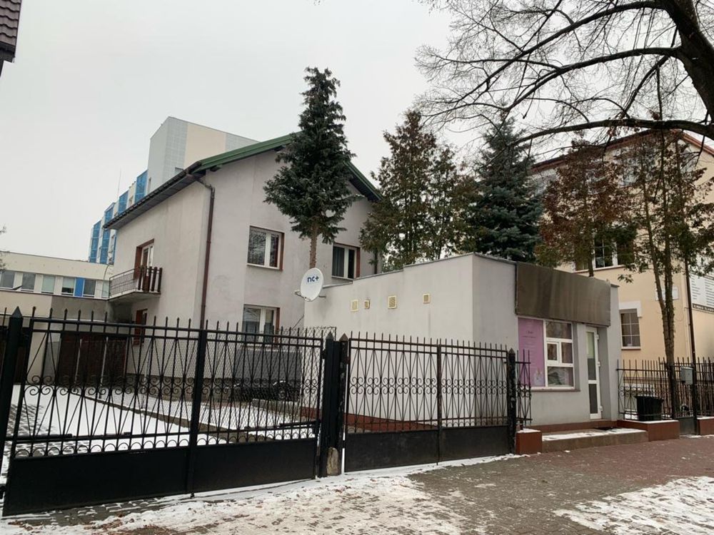 dom wolnostojący, 7 pokoi Płock, ul. Piękna