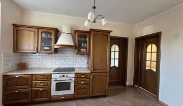 dworek, 5 pokoi Gołębiewo Wielkie, ul. Liliowa