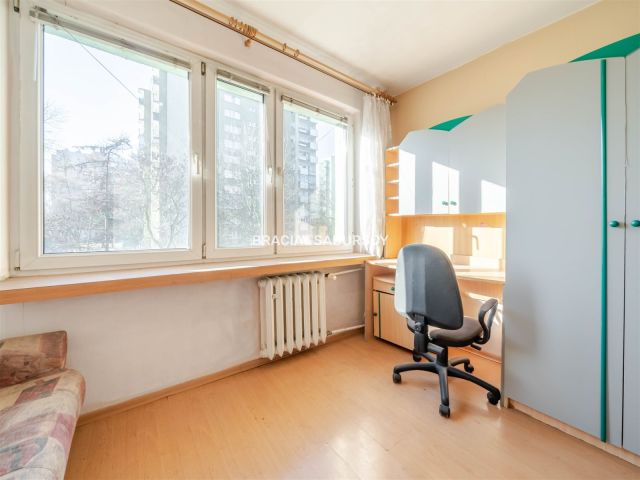 Mieszkanie 3-pokojowe Kraków Czyżyny, os. Dywizjonu 303. Zdjęcie 6