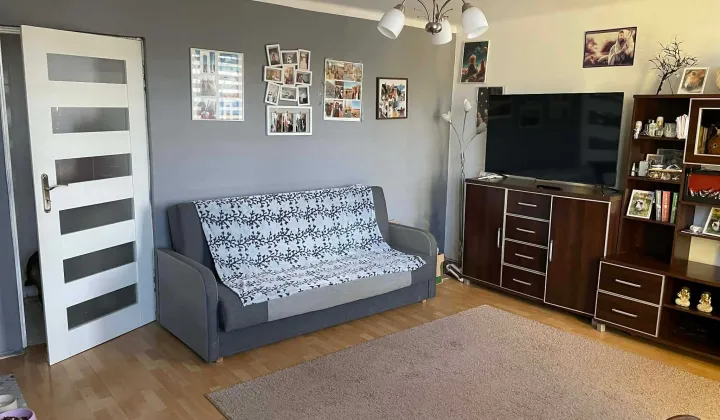 Mieszkanie 3-pokojowe Starachowice Centrum, ul. Czerwonego Krzyża