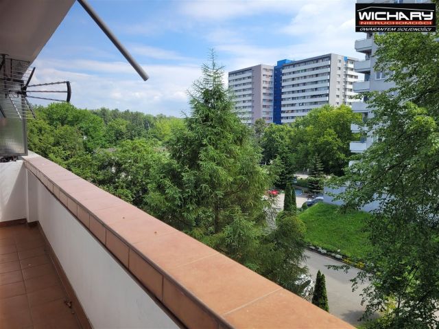 Katowice os. Tysiąclecia Mieszkanie - 2 pokoje - 37 m² - 4 piętro