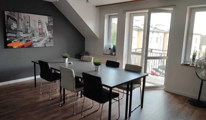 Mieszkanie 4-pokojowe Biała Podlaska Śródmieście, pl. Szkolny Dwór