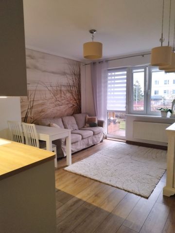 Mieszkanie 3-pokojowe Gdańsk Chełm, ul. Rogalińska. Zdjęcie 1