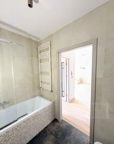 Mieszkanie 2-pokojowe Kraków Podgórze, ul. Myśliwska. Zdjęcie 2