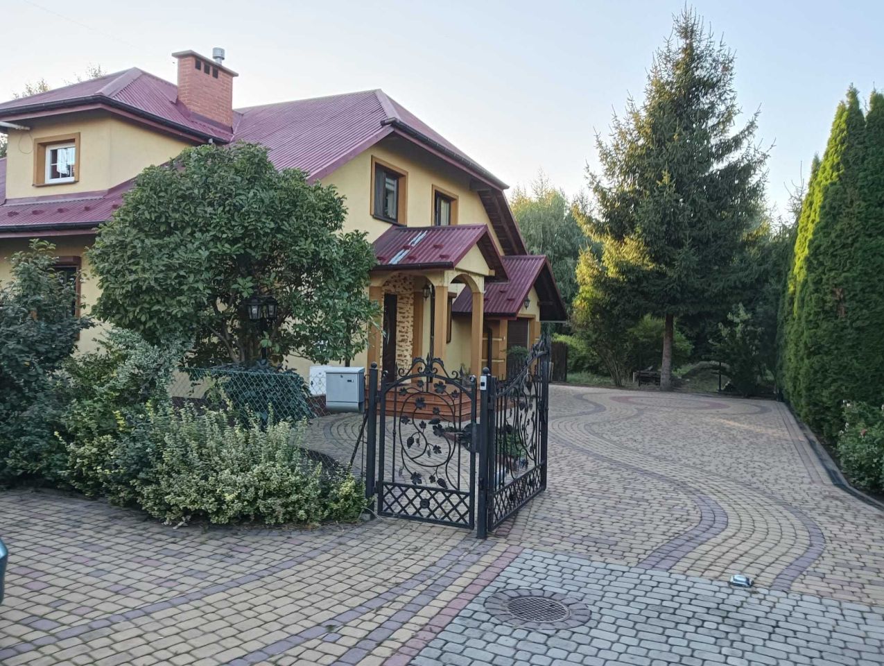 dom wolnostojący Rzeszów Drabinianka, ul. Urocza. Zdjęcie 1