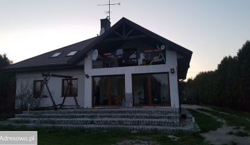 dom wolnostojący, 6 pokoi Stryków
