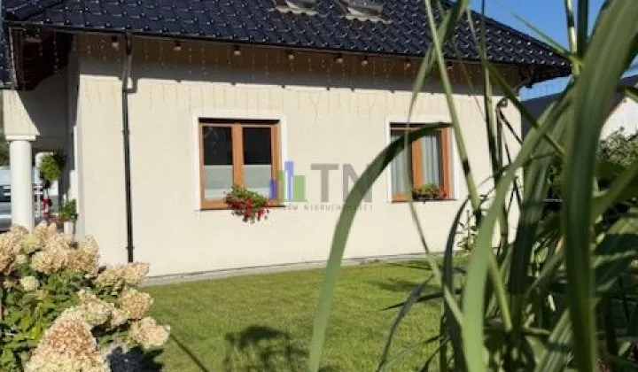 dom wolnostojący, 5 pokoi Nadolice Wielkie