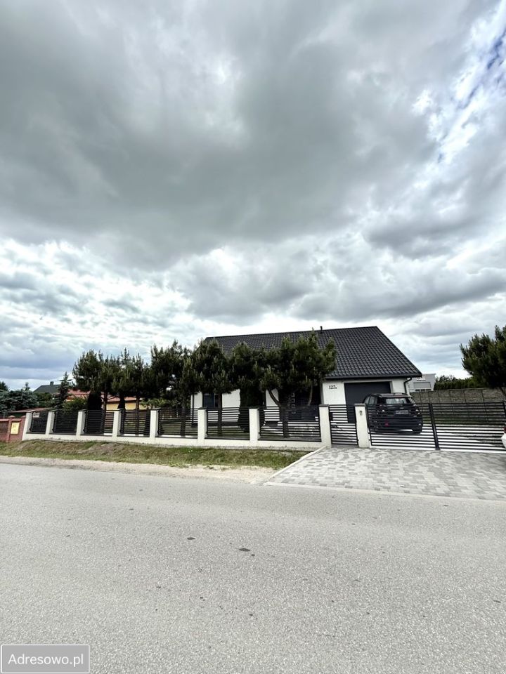 dom wolnostojący, 4 pokoje Stare Boryszewo. Zdjęcie 2