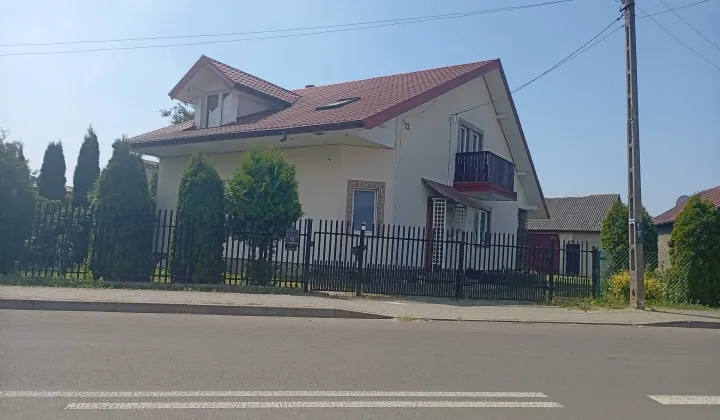 dom wolnostojący, 4 pokoje Adamów, ul. Kościelna