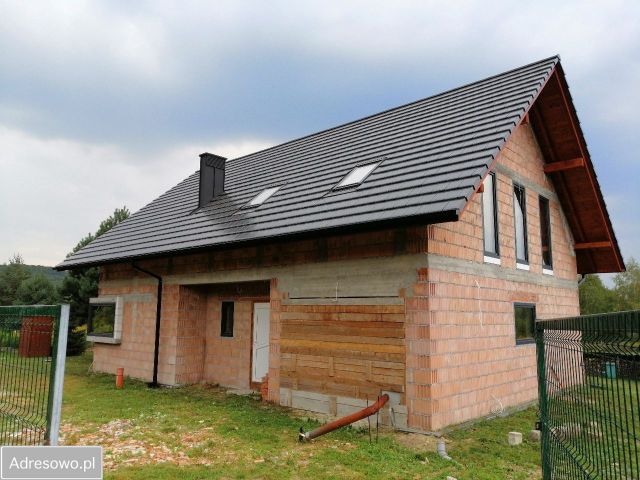 dom wolnostojący, 5 pokoi Zagórze, ul. Czerwona Górka. Zdjęcie 1