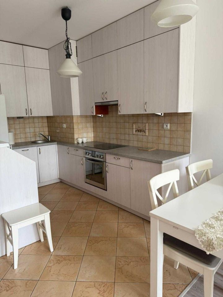 Mieszkanie 3-pokojowe Warszawa Praga-Południe. Zdjęcie 3