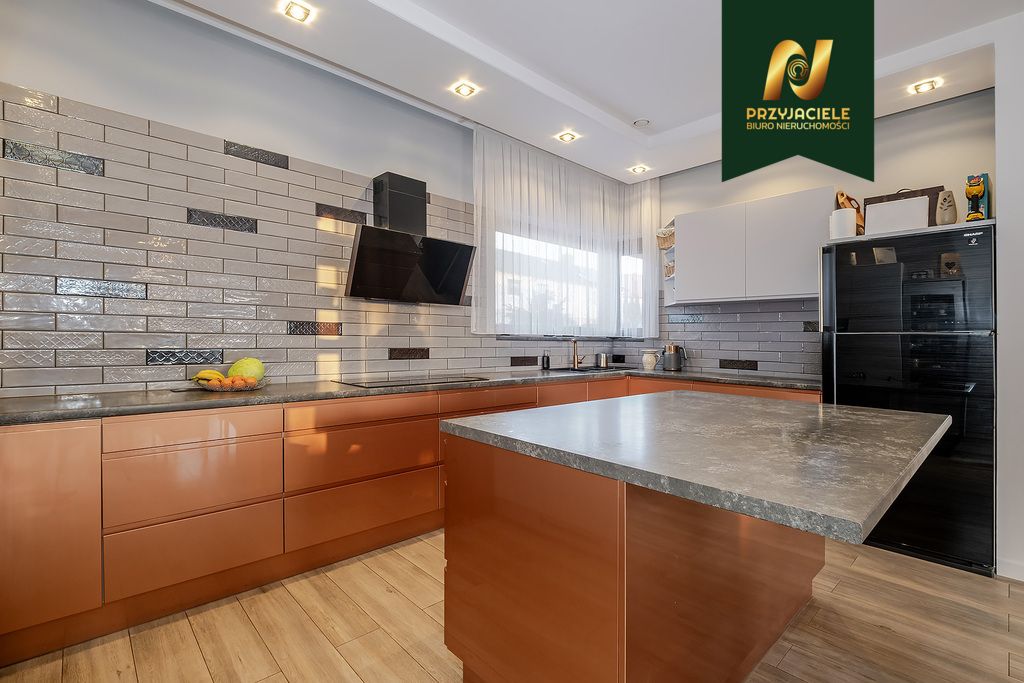 dom wolnostojący, 6 pokoi Tczew. Zdjęcie 1