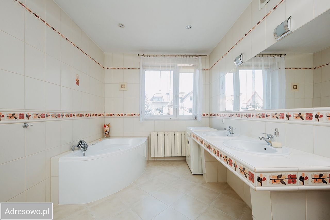 dom wolnostojący, 6 pokoi Warszawa Zacisze. Zdjęcie 4