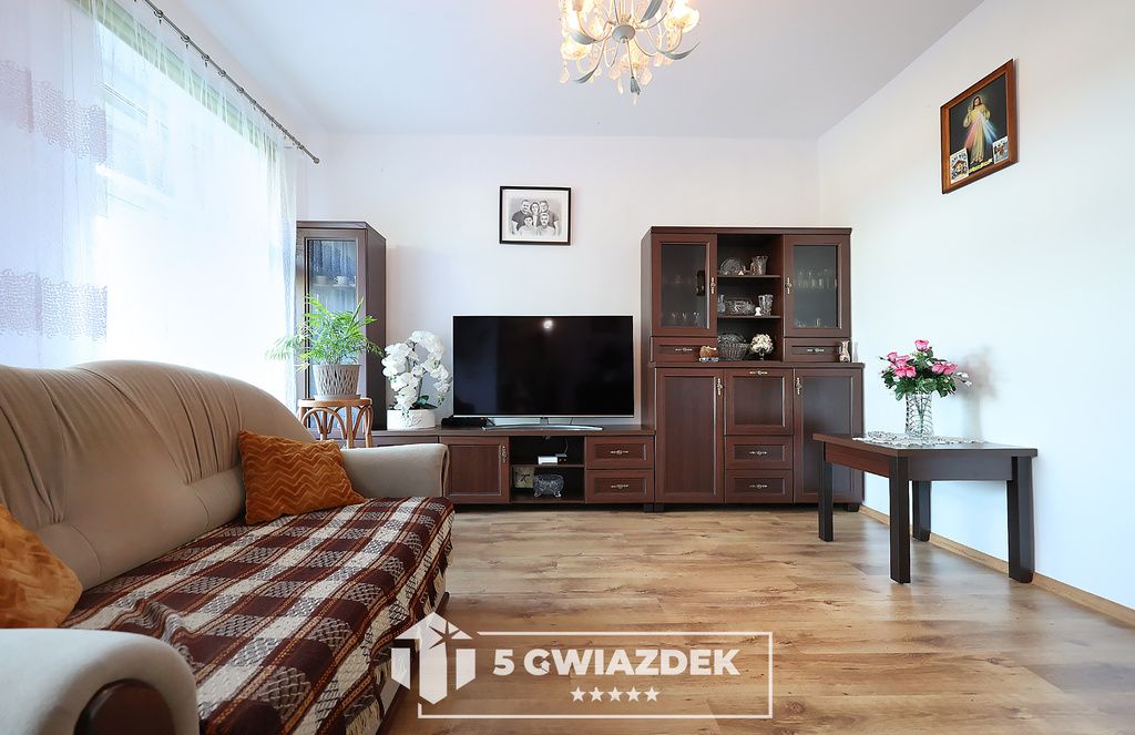 dom wolnostojący, 5 pokoi Marcelin. Zdjęcie 25