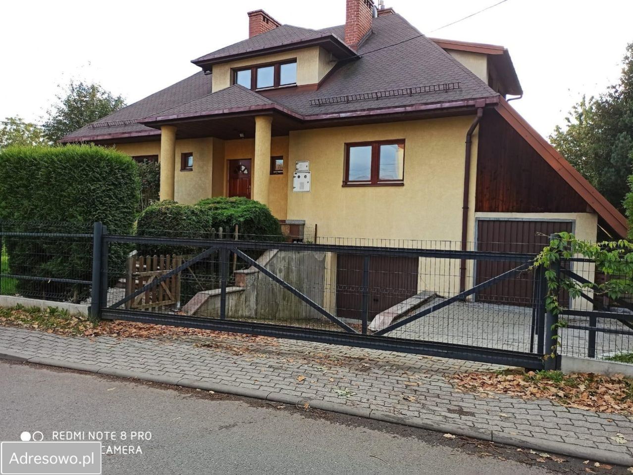dom wolnostojący, 8 pokoi Czechowice-Dziedzice, ul. Polna