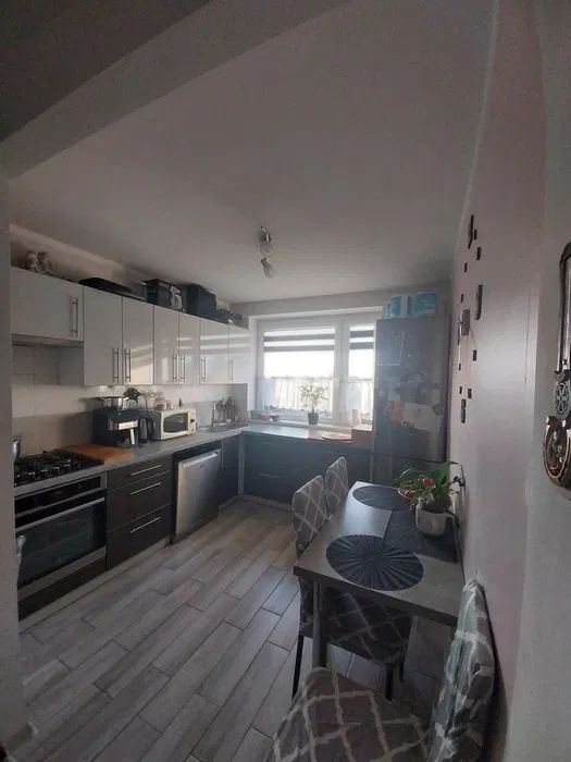 Mieszkanie 3-pokojowe Przybrda. Zdjęcie 2