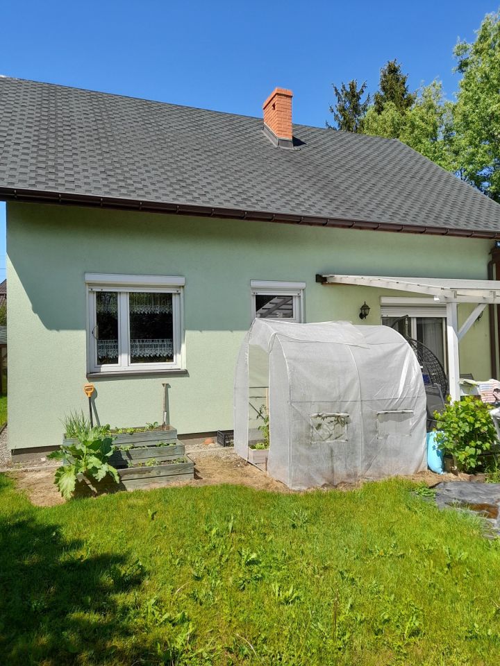 dom wolnostojący, 4 pokoje Pierściec Centrum, ul. Marii Wardas