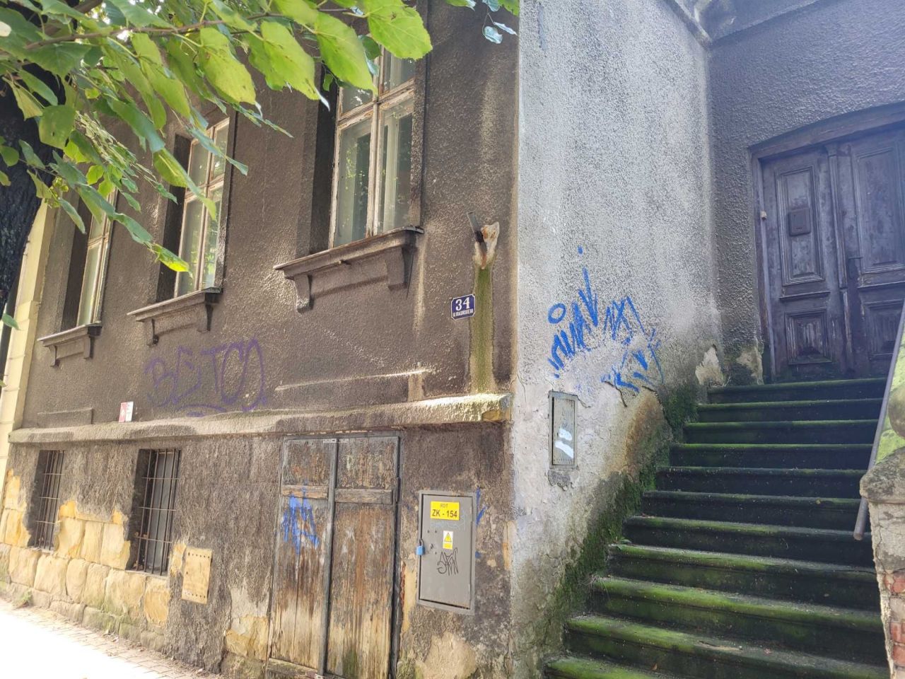 dom wolnostojący, 3 pokoje Tarnów Śródmieście, ul. Zygmunta Krasińskiego. Zdjęcie 3