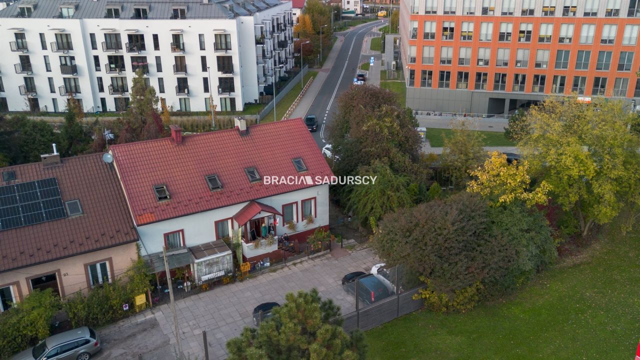 dom szeregowy, 13 pokoi Kraków, ul. Powstańców Wielkopolskich. Zdjęcie 36