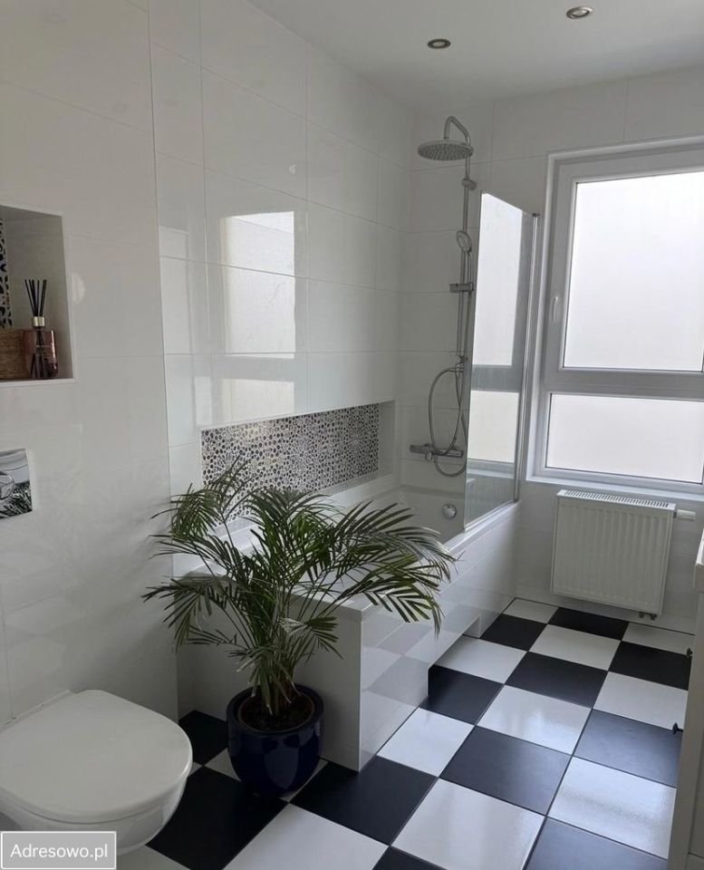 bliźniak, 4 pokoje Domaszczyn. Zdjęcie 9