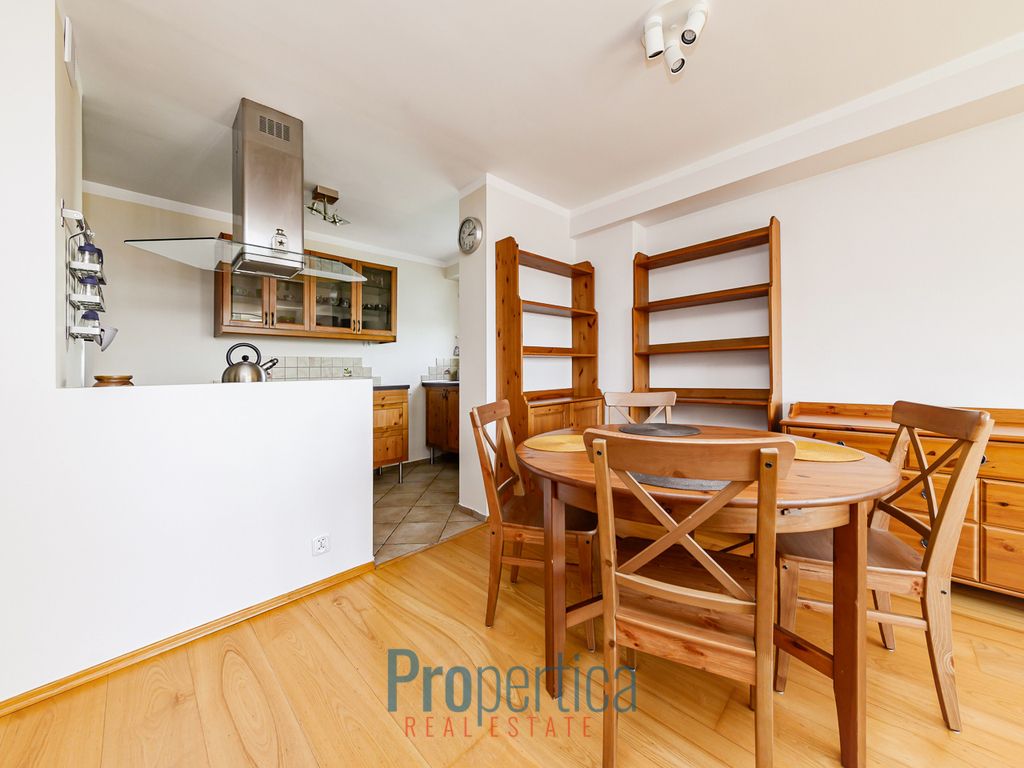 Mieszkanie 3-pokojowe Warszawa Gocław, ul. Stanisława Rogalskiego. Zdjęcie 3