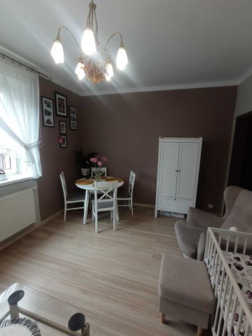 Mieszkanie 2-pokojowe Nowy Sącz Kolonia, ul. Mieczysława Niedziałkowskiego. Zdjęcie 1