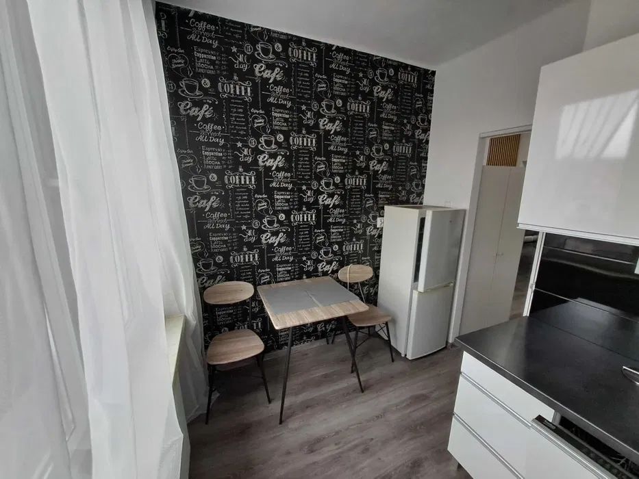 Mieszkanie 2-pokojowe Dzierżoniów, ul. gen. Władysława Andersa. Zdjęcie 3