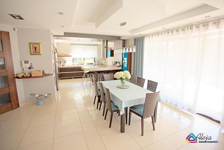 dom wolnostojący, 5 pokoi Częstochowa Północ, ul. Kochmańskiego. Zdjęcie 8