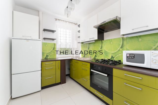 Mieszkanie 2-pokojowe Warszawa Gocław, ul. gen. Tadeusza Bora-Komorowskiego. Zdjęcie 2