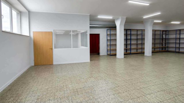 Lokal Pińczów, ul. 3 Maja. Zdjęcie 1