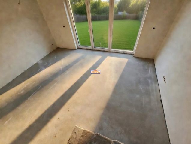 dom, 4 pokoje Morawica. Zdjęcie 4