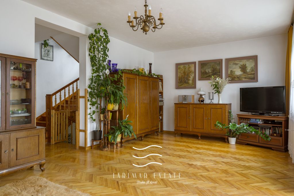 dom wolnostojący, 5 pokoi Głosków, ul. Szkolna. Zdjęcie 2